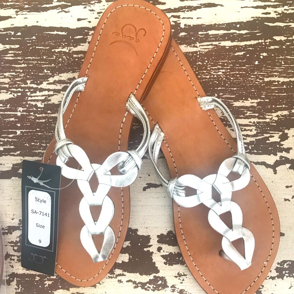 Casual chic flat sandals